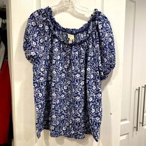 St John’s Bay women’s Blue and white flower peasant blouse size XL